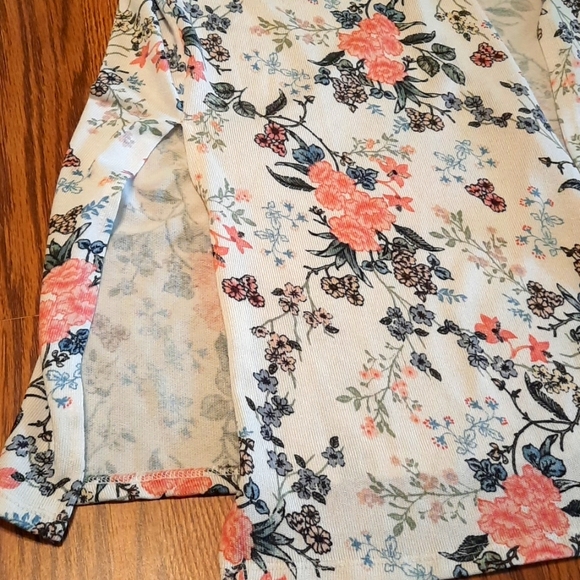 Longsleeve Floral Duster - Picture 3 of 3